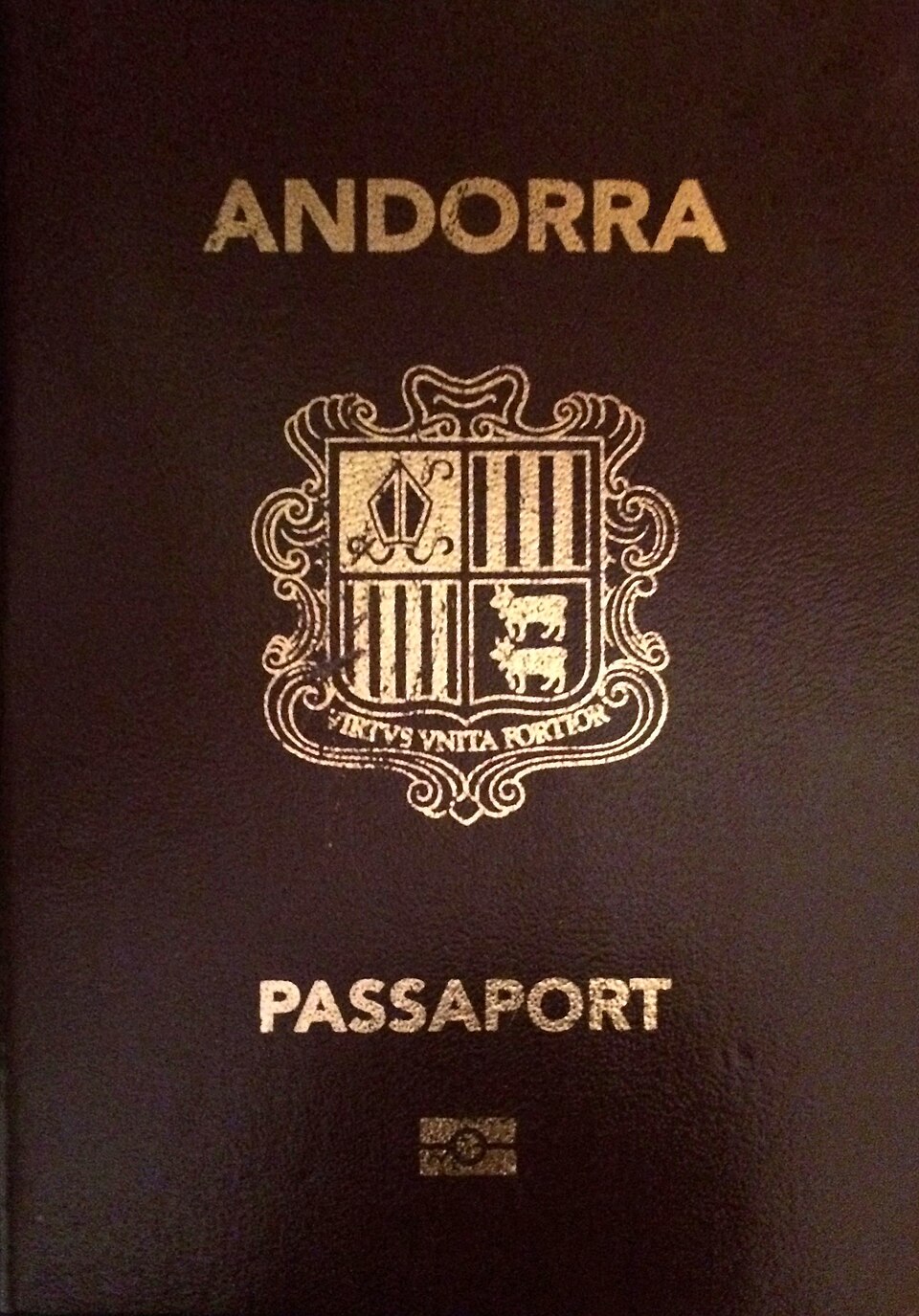 Andorran passport cover