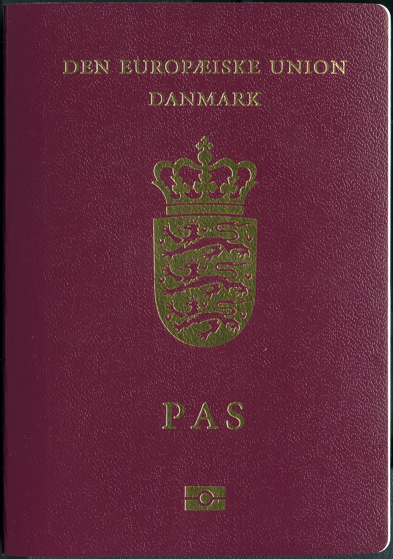 Danish (Denmark) passport cover