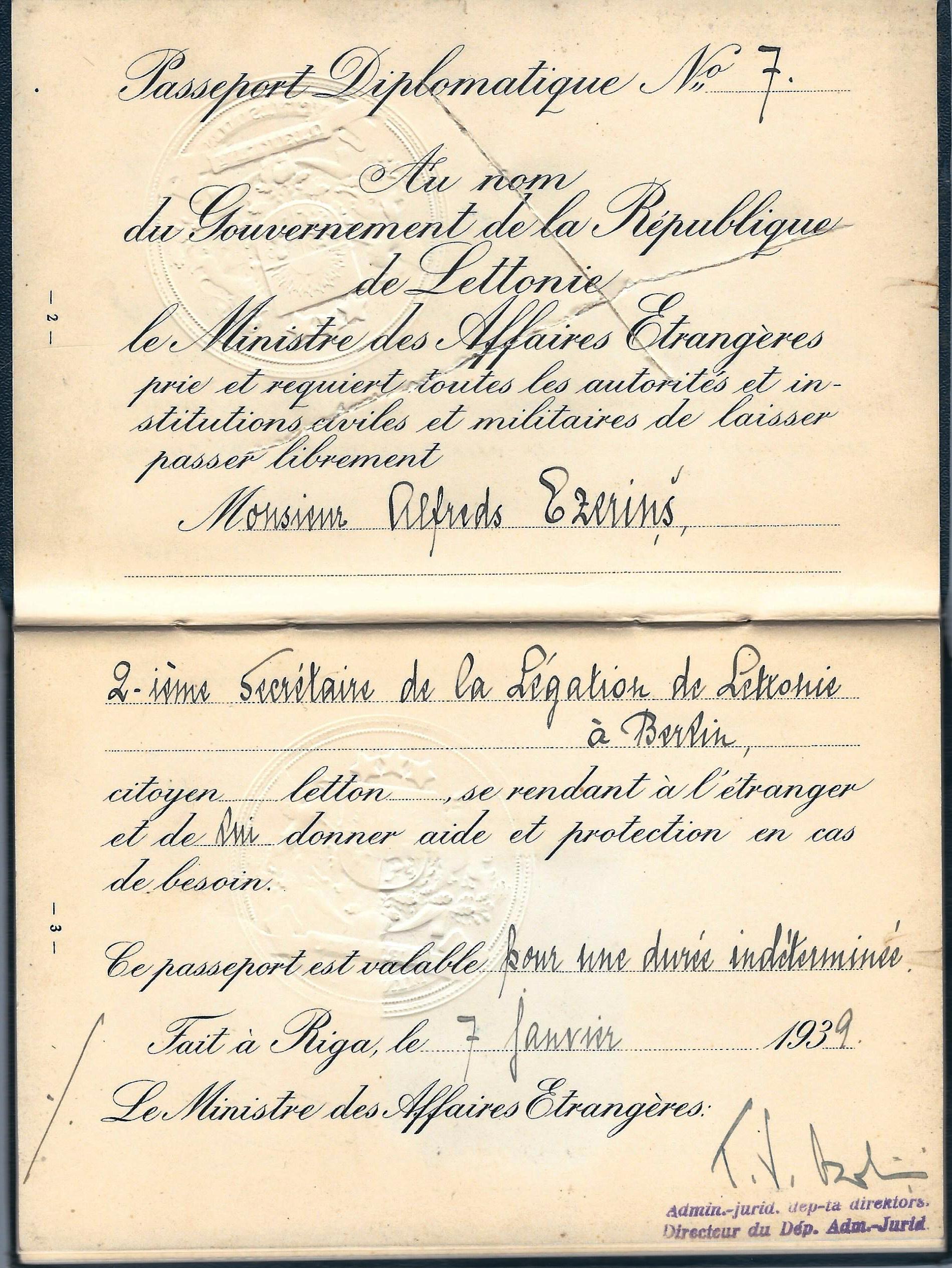 Latvian passport cover