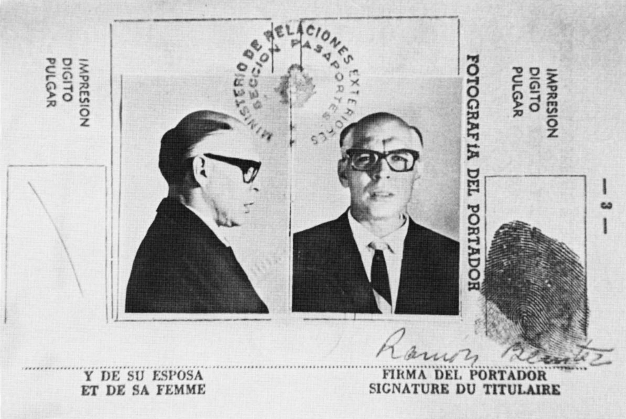 Uruguayan passport cover
